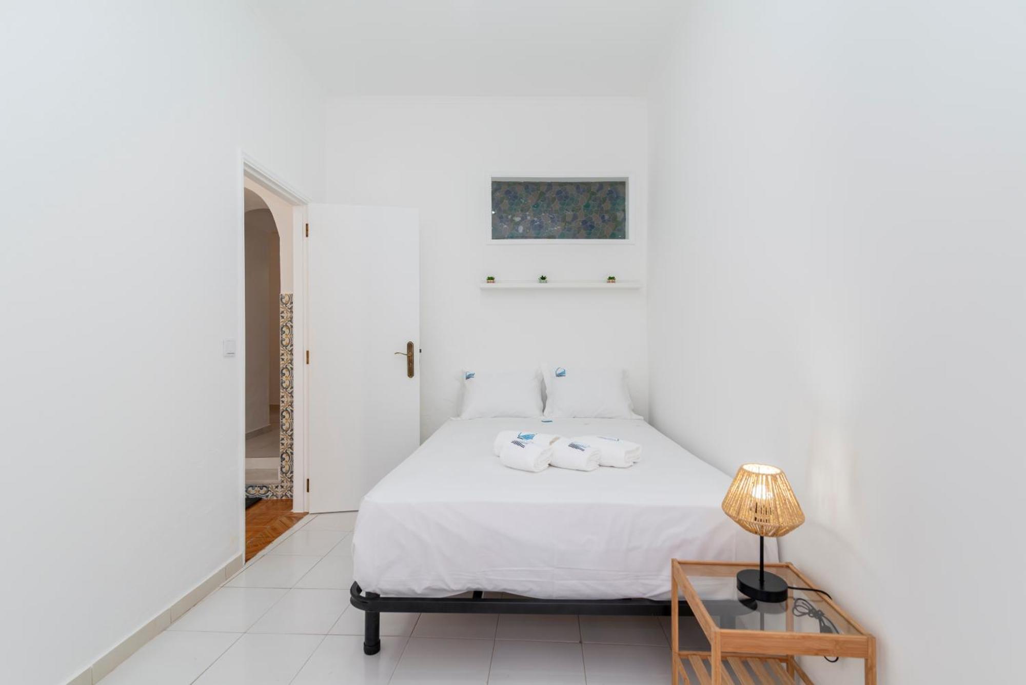 Casa Garde - 5 Mins City Center - Private Balcony - Wi-Fi Тавира Экстерьер фото
